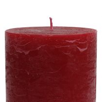 Artikel Effen gekleurde kaarsen donkerrood 85x150mm 2st