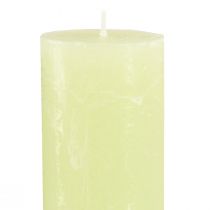Artikel Effen kaarsen limoengroen Conische kaarsen 50×300mm 4 stuks