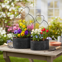 Artikel Decoratieve ovale metalen schaal met hartje, zwart, 20/16 cm, set van 2