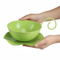 Artikel Decoratieve metalen kop, appelgroen, met schotel, H8cm Ø11,5cm, 2 stuks