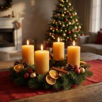 Artikel Effen pilaarkaarsen, honingkleur, Ø60×80mm, set van 4 - Adventskransdecoratie, was