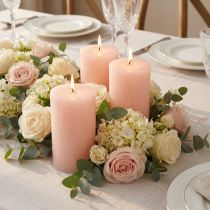 Artikel Roze pilaarkaarsen 70x120mm - Set van 4 Lichtroze decoratieve kaarsen voor romantiek en gezelligheid, bruiloftsdecoratie
