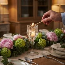 Artikel Glazen theelichthouder in decoratieve bloemvorm voor een stijlvolle sfeer, 17 cm