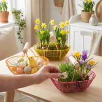 Artikel Draadmandje met houten handvat. Praktisch ontwerp. Ideaal voor lentedecoratie, thuis en op kantoor. 17 cm, 6 stuks.