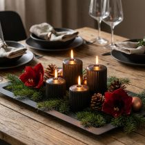 Artikel Zwarte pilaarkaarsen, gegroefd, 70/90mm, set van 4, decoratie, Advent, rookloos