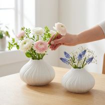 Artikel Bloemenvaas keramiek uivorm wit Ø13cm H13,5cm 2st