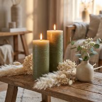 Artikel Set van 2 grote olijfgroene pilaarkaarsen, decoratieve kaarsen voor tafeldecoratie en huiselijke sfeer, 85x200mm, lange brandduur