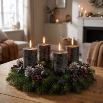 Artikel Zwarte pilaarkaarsen, door en door geverfd, rustiek, 60x80mm, set van 4, Adventskrans, decoratie