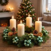 Artikel Mini kerstboomballen glas op draad groen Ø1,5cm 140 st