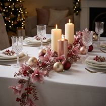 Artikel Kerstslinger bessentak met kegels rood roze 130cm