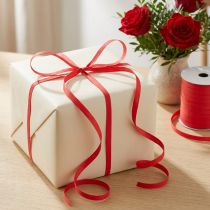 Artikel Rood krullint, duurzame cadeauverpakking, rol 10 mm 100 m