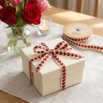 Artikel Decoratief lint met rode hartjes cadeaulint beige 10mm 15m
