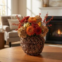 Artikel Decoratieve plantenpot met dennenappels, natuurlijke uitstraling, 27 cm. Ronde pot met dennenappels, naturel bruin, gemaakt van dennenappels, 27 cm x 22 cm.