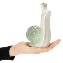 Artikel Keramische decoratieve slakfiguur voor stijlvolle woonomgevingen en betoverende tafeldecoraties, 16 cm