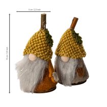 Artikel Set van 6 kabouterbeeldjes met gebreide muts en eikel, 10 cm.