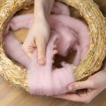 Artikel Decoratief roze wollen koord van 2 meter, viltwol voor knutselwerk en bloemschikken.