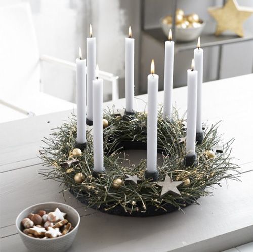 Artikel Steekschuimring met voet H5,5cm Ø32cm zwart 2 st