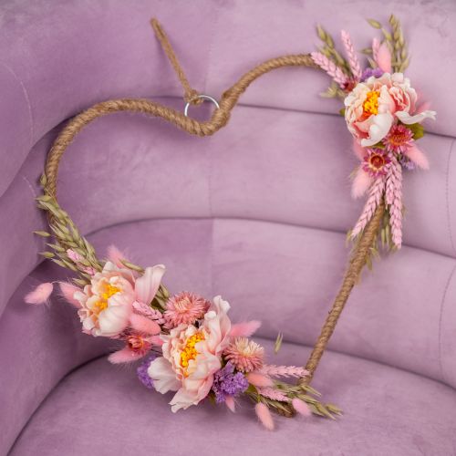 DIY doosje hart decoratie lus met pioenrozen en droogbloemen roze 33cm