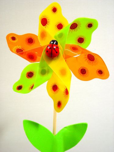 Floristik24 Molen met lieveheersbeestje op stok 7,5cm 18 st