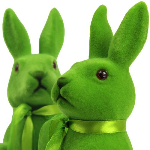 Floristik24 Decoratieve konijnen zittend groen geflockt H27.5cm 2st