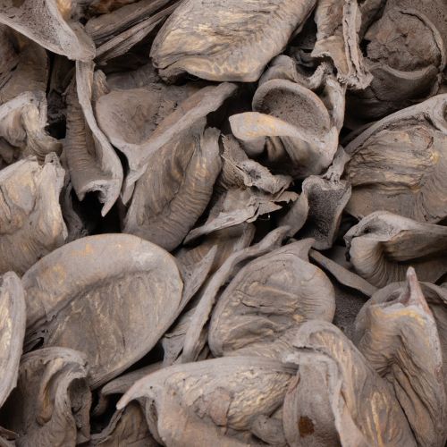 Artikel Potpourri tafeldecoratie met noten voor een natuurlijke zomerse sfeer.