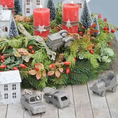 Artikel Vintage decoratieve metalen auto's om op te hangen, diverse maten, 9-10 cm, 4 stuks