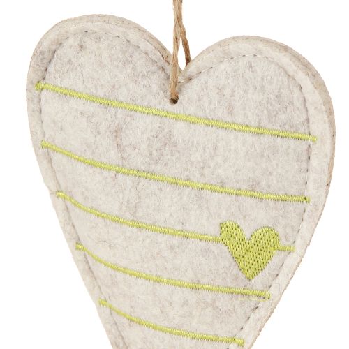 Artikel Vilt hart hangers in een set – Romantische decoratieve harten met borduurwerk 12 cm 6 stuks