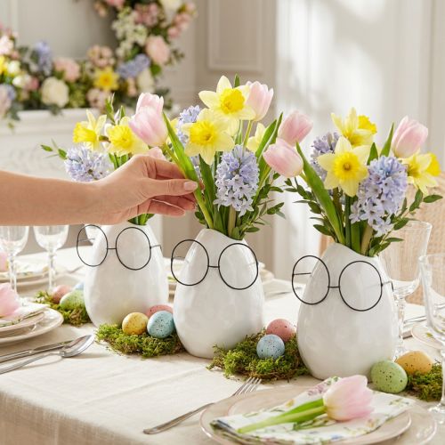 Vaas met glaasjes Paasdecoratie keramiek wit Ø8,5cm H13cm 3 st | Floristik24.nl