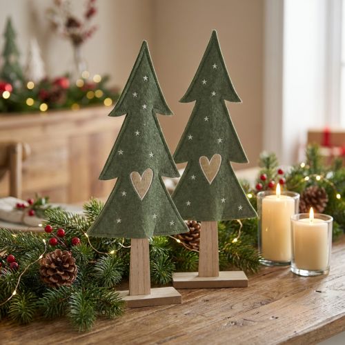 Artikel Decoratieve kerstboom vilt groen met hartjes sterren H52cm 2st