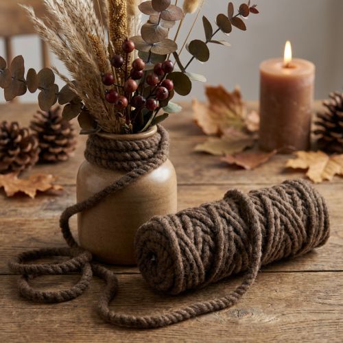 Pluizig Mirabell wollen koord, bruin, 25 meter decoratief lint voor bloemschikken en knutselprojecten. | Floristik24.nl