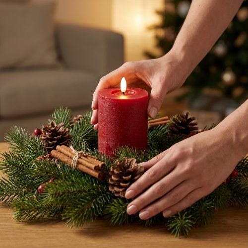 Artikel LED-zuilkaars van echte was in rood met timer en warm wit licht, 12 cm