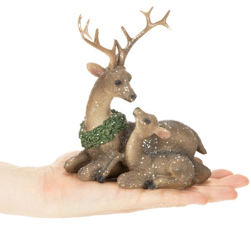 Decoratief beeldje van een hertenfamilie met sneeuw als winterversiering, 17 cm | Floristik24.nl