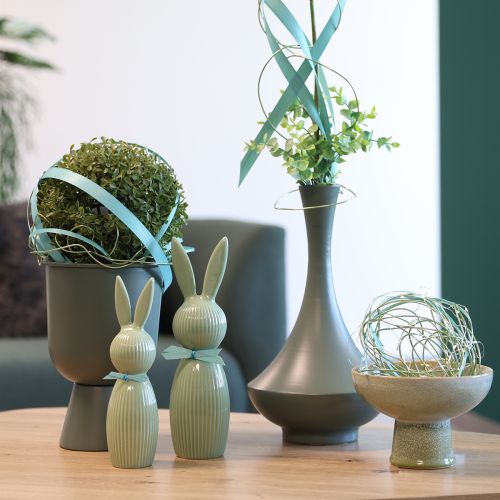 Artikel Keramische paashaasfiguurtjes in pastelgroen, tafeldecoratie, 22 cm, 2 stuks