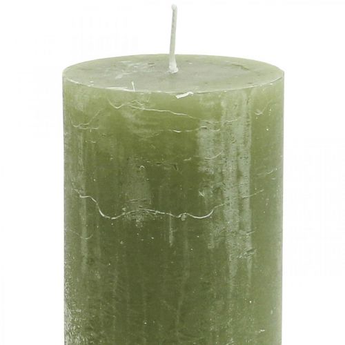 Artikel Effen kaarsen olijfgroene stompkaarsen 60×100mm 4 st
