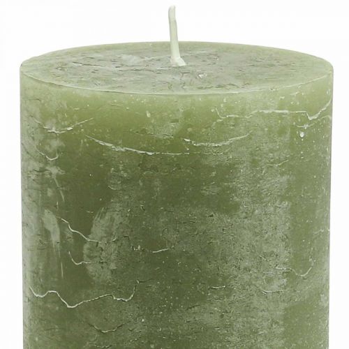 Artikel Effen kaarsen olijfgroene stompkaarsen 85×120mm 2st