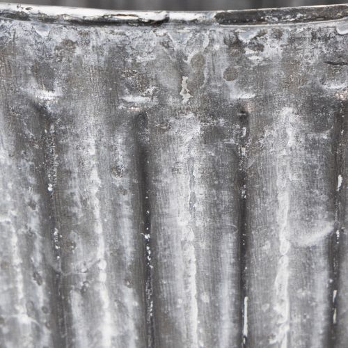 Metalen plantenpot,