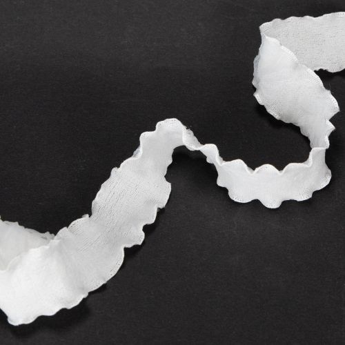 Wit gegolfd organza lint, decoratief lint, 25 mm breed, 10 m lang | Floristik24.nl