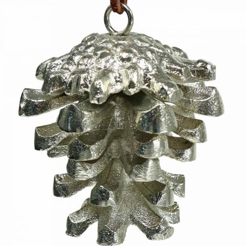 Artikel Dennenappel decoratieve kegels om zilver op te hangen H6cm