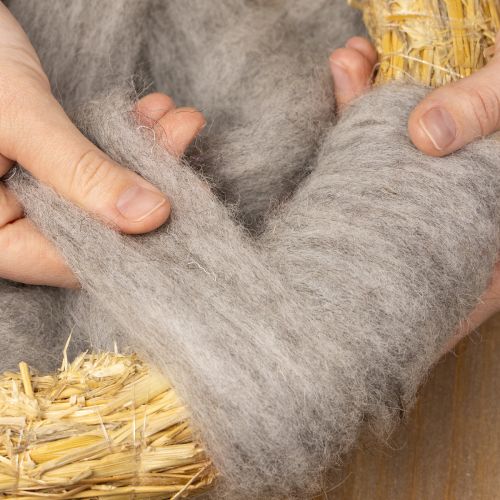 Artikel Decoratief wollen koord, grijs-natuurlijk, viltwol, 2 meter, voor knutselwerk en bloemschikken.