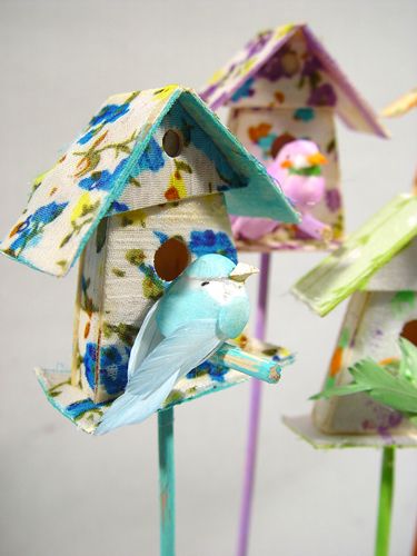 Floristik24 Vogelhuisje met vogel op de pick 3.5cm 12st