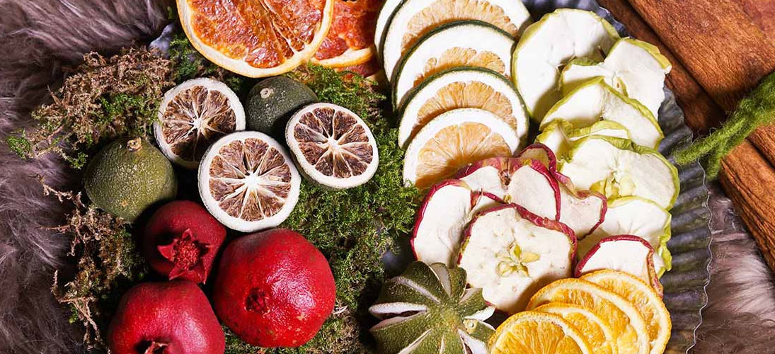 Gedroogd fruit en schillen