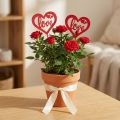 Bloemsteker hart rood houten siersteker Love 7cm 12st | Floristik24.nl