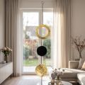 Hangende raamdecoratie in de