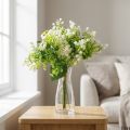 Decoratief kunstbloemenboeket, groen en wit, 36 cm lang, kunstbloemendecoratie voor tafel, vaas en vensterbank, eucalyptus en bloesems | Floristik24.nl