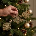 Decoratiehanger hout sneeuwvlokken deco goud winter Ø10cm 9st | Floristik24.nl