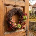 Donkerbruine druivenkrans, Ø35cm, natuurlijke krans, deurkrans, wanddecoratie, decoratieve houten krans, lentekrans, adventskrans, herfstkrans | Floristik24.nl