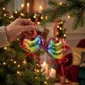Feestelijke glazen decoratie in de vorm van een hartkusje voor Kerstmis | Floristik24.nl