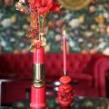 Decoratieve vaas met lippenstiftdesign voor kunstbloemen met lange stelen, 38 cm | Floristik24.nl